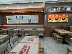 -花馬肆.云南过桥米线(汉神购物广场现场熬汤店)