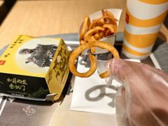 -麦当劳(中山公园龙之梦店)