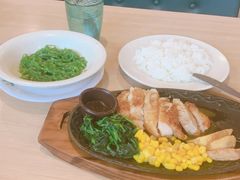 -萨莉亚意式餐厅(东山口店)