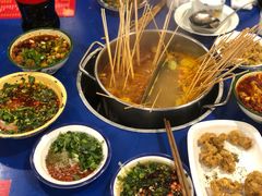 -马路边边串串香形象店(磐石路店)