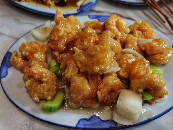 文馨饭店-"溜肉段和溜虾仁非常好吃了,不过这种小店就.