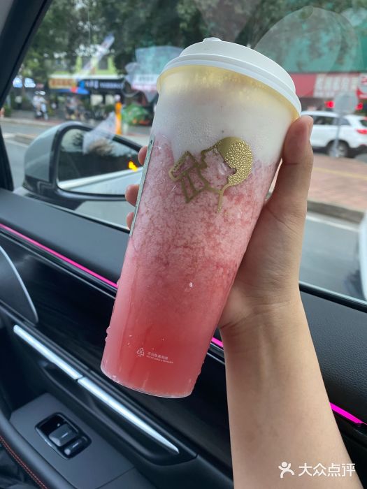 喜茶(龙岗万科广场店)芝芝莓莓桃图片