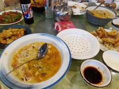 -鹤乡东北菜(崮山路店)