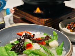 -云海肴云南菜·蒸汽石锅鱼(新奥店)