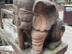 -峨眉山报国寺