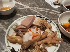 -禄婶鸡煲·打边炉