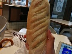 -Dough&Joe团憩(瑞虹天地月亮湾店)