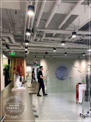 -变画·发型STUDIO