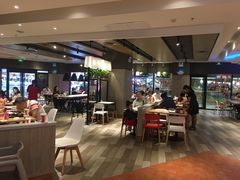 大堂-肯德基(天鹅湖万达店)