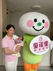 -童谣里医疗级月子中心(独栋湖景店)