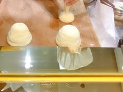 -BONBON BAKERY