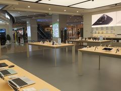 -华为授权体验店(中山公园来福士)