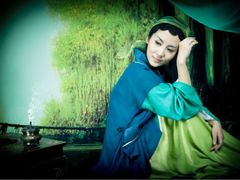 -九月鹰飞汉服摄影工作室