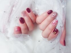 -Pink You美甲洗眉纹绣定制中心