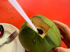 -大树下海鲜饭店