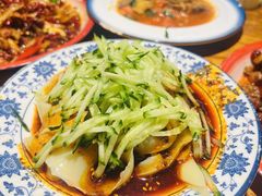 -柴窝堡22号辣子鸡·传承新疆菜