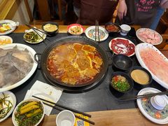 -沸炉重庆老火锅(军事博物馆店)