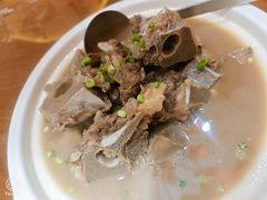 -乔家小院•非遗驴肉•青岛菜(滨河路店)