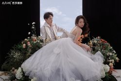 -芭莎视觉婚纱摄影(花溪店)