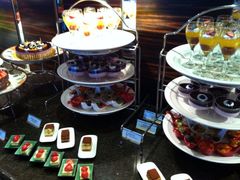 甜品-广州花园酒店-凌璇阁360度高空海鲜自助餐CAROUSEL