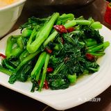 猪耳朵，牛头肉，凉粉，都不错，西湖牛肉羹，肚丝汤