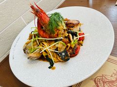 -Mark&Mars Restaurant