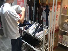 -名创优品(海珠乐峰广场店)