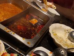 -百年川椒重庆老火锅(光谷店)