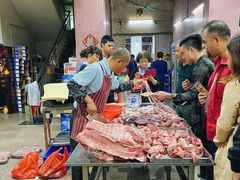 -标记美食新鲜猪杂(兴南大道店)