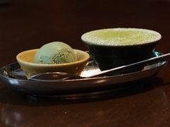 龙井提拉米苏-湖滨28中餐厅·西湖宴·杭州君悦酒店