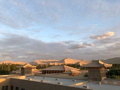 -敦煌山庄摘星阁