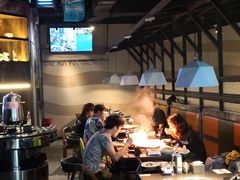 大堂-锅说大脸毛肚重庆老火锅(佐阾店)