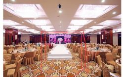 点击看大图 -M'S BANQUET AND SPACE ART
