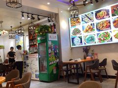 -梁姐啤酒鱼(兴坪古镇店)