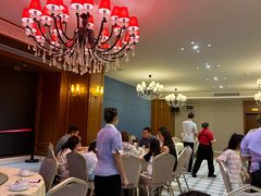 -鹏城人家海鲜酒家·23年老字号(较场尾店)