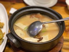 红菇鸡汤炖盐卤豆腐-临家闽南菜(宝洲路店)