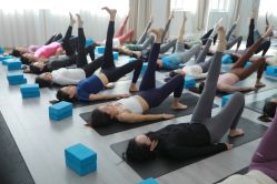 -亚太瑜伽普拉提学院