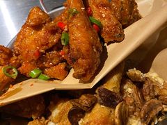 炸鸡翅一半一半-富乐满韩国正宗炸鸡韩国料理(虹泉路店)