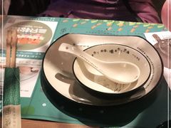 -胡桐里音乐酒馆(孝南店)