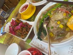 -月亮眼花园餐厅书吧酒吧