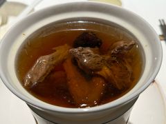 粤式时令汤-炳胜私厨(万象前海店)