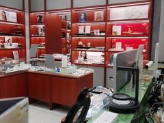 -吴良材眼镜(南翔印象城MEGA店)