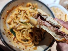 -宋益驴蹄子面肉夹馍(辛家庙店)