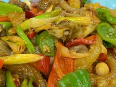 -三江源美食城