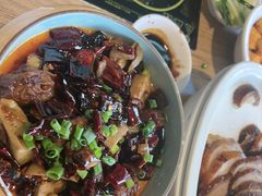 -龙聚德北京烤鸭(沙坪坝华宇A馆店)