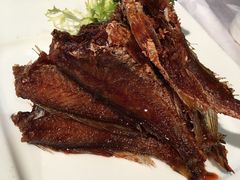 -品悦酒店(三林古镇店)