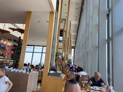 -视界美食自助餐厅·石家庄希尔顿酒店