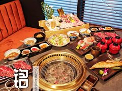 -铭牛烧肉·和牛海鲜自助(高新月牙湖店)
