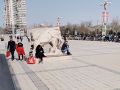 -百荣世贸商城