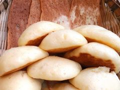 锅边馍馍-有红鸡毛店·川菜(建设路店)